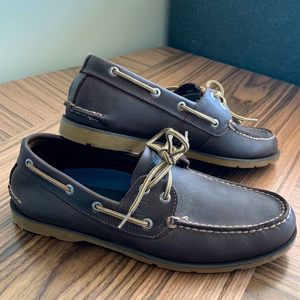 Mens Sperry leather boat shoe